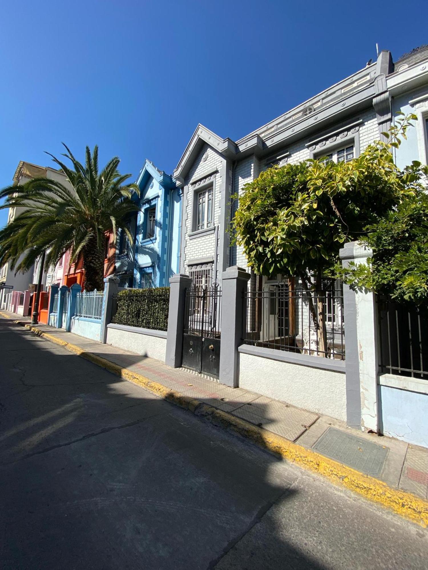 Tremo Bustamante Hotel Santiago Exterior photo