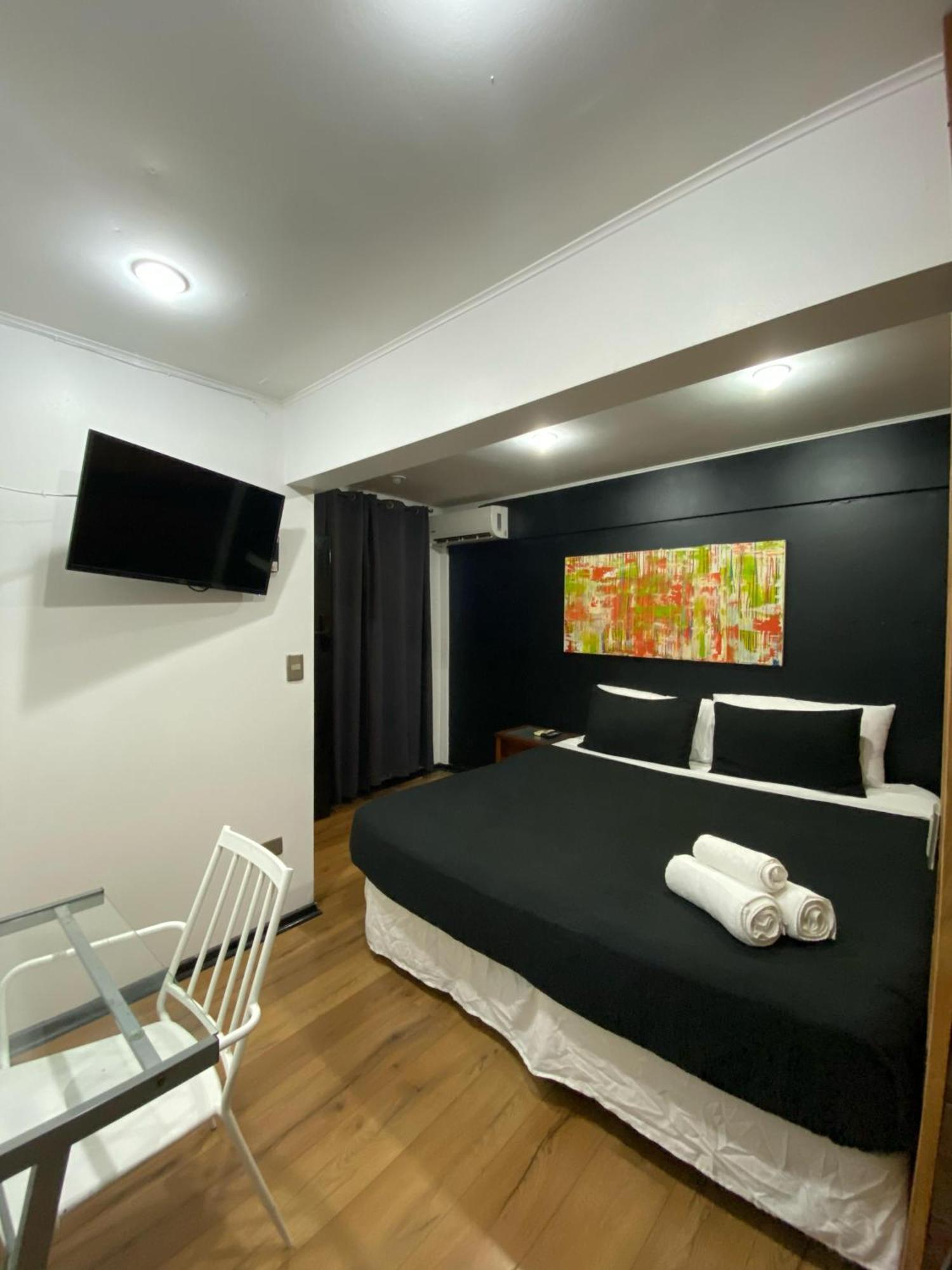 Tremo Bustamante Hotel Santiago Exterior photo